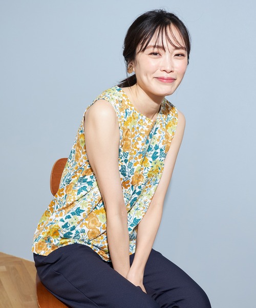 A/C DESIGN BY ALPHA CUBIC(エーシーデザインバイアルファキュービック)の「【リバティ】プリントタンクトップ(Tシャツ/カットソー・レディース・ブルー/イエロー・LL/L/M)」の14枚目の写真
