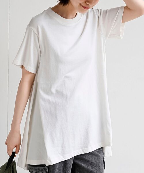 rps(アールピーエス)の「BACKフレアーT(Tシャツ/カットソー・レディース・アイボリー/モカ/ブルー/ブラック・フリー)」の1枚目の写真