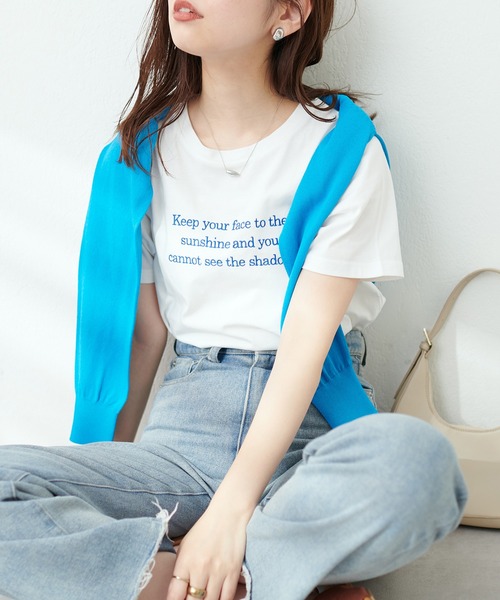 natural couture(ナチュラルクチュール)の「レタリング刺繍T(Tシャツ/カットソー・レディース・ホワイト系その他/グリーン系その他/オフホワイト/スミクロ・FREE)」の10枚目の写真
