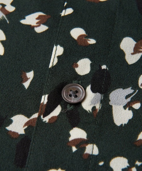 NO ID.（ノーアイディ）の「【NO ID.】All Over Pattern Big Shirt / 総柄 ビッグ シャツ（シャツ/ブラウス・メンズ・ワイン/グリーン/ブラック・ONE SIZE）」の14枚目の写真