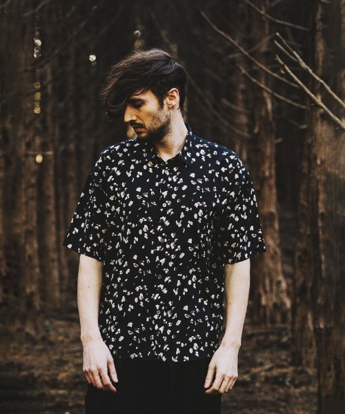 NO ID.（ノーアイディ）の「【NO ID.】All Over Pattern Big Shirt / 総柄 ビッグ シャツ（シャツ/ブラウス・メンズ・ワイン/グリーン/ブラック・ONE SIZE）」の21枚目の写真