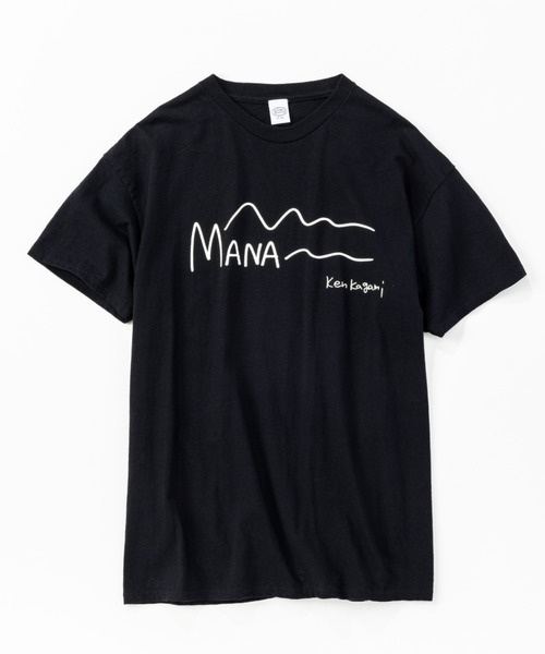 MANASTASH（マナスタッシュ）の「Ken Kagami × MANASTASH / 加賀美健×マナスタッシュ KEN'S TEE MST LOGO ケンズティーMSTロゴ コラボTシャツ（Tシャツ/カットソー・メンズ・ホワイト/ブラック・M/L/XL）」の4枚目の写真