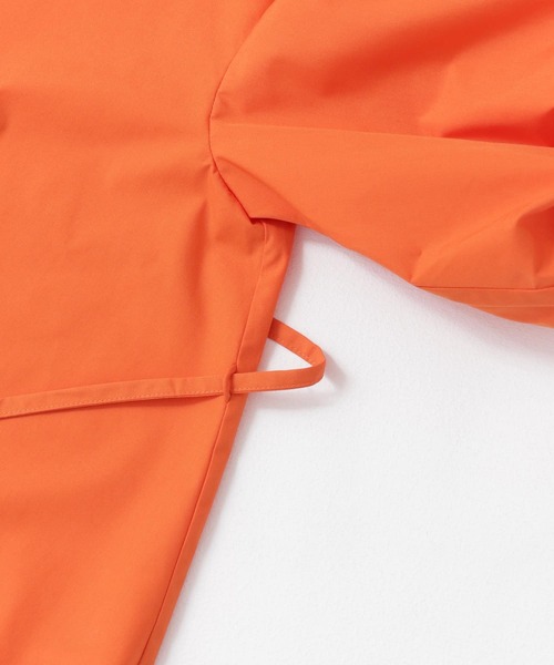 KBF(ケイビーエフ)の「タックボリュームスリーブブラウス(シャツ/ブラウス・レディース・ブラック/オフホワイト/オレンジ・ONE)」の10枚目の写真