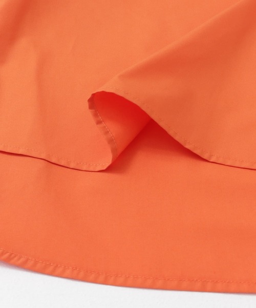 KBF(ケイビーエフ)の「タックボリュームスリーブブラウス(シャツ/ブラウス・レディース・ブラック/オフホワイト/オレンジ・ONE)」の12枚目の写真