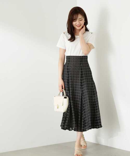 PROPORTION BODY DRESSING(プロポーションボディドレッシング)の「オープンショルダーTシャツ / 1213260701(Tシャツ/カットソー・レディース・ホワイト/ダークグレー/ピンク・FREE)」の13枚目の写真