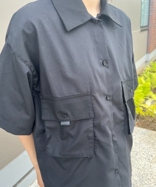 BROKEN BASE（ブロークンベース）の「ビッグシルエットサファリシャツ（シャツ/ブラウス・メンズ・ライトベージュ/ブラック・MEDIUM/LARGE）」の8枚目の写真