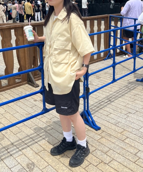 BROKEN BASE（ブロークンベース）の「ビッグシルエットサファリシャツ（シャツ/ブラウス・メンズ・ライトベージュ/ブラック・MEDIUM/LARGE）」の21枚目の写真