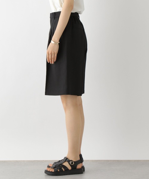 LEPSIM（レプシィム）の「リネン混ツイルハーフパンツ　907097（その他パンツ・レディース・アイボリー/ベージュ/ブラック・MEDIUM/LARGE）」の17枚目の写真