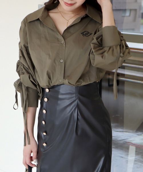 ROYAL PARTY（ロイヤルパーティー）の「ドロストスリーブクロップドシャツ（シャツ/ブラウス・レディース・ブラック/オフホワイト/カーキ/ピンク・FREE）」の17枚目の写真