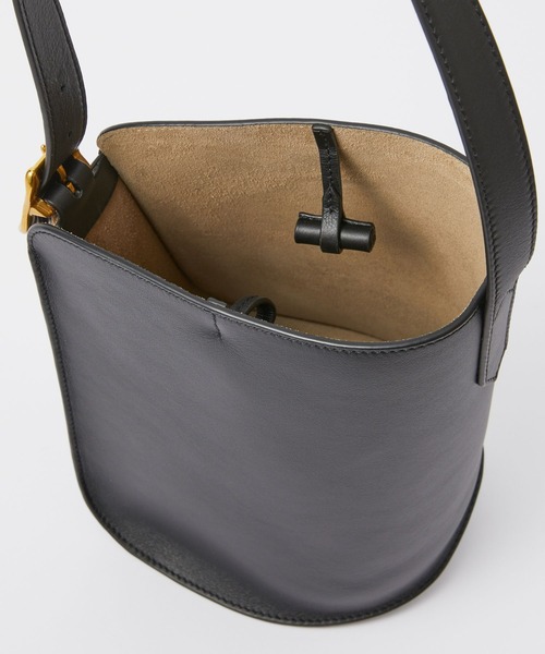 J&M Davidson（ジェイアンドエムデヴィッドソン）の「J&M DAVIDSON MINI QUIVER BUCKET ジェイアンドエムデヴィッドソン ミニ クイバー バケット ハンドバッグ（ハンドバッグ・レディース・ダークブラウン/ベージュ/ブラック・FREE）」の5枚目の写真