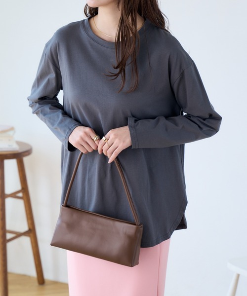Ada.(エイダ)の「秋 新作ラウンドヘムベーシックロングTシャツ(Tシャツ/カットソー・レディース・ベージュ/ホワイト/ブラック/グレー系その他/ライトブルー・M)」の19枚目の写真