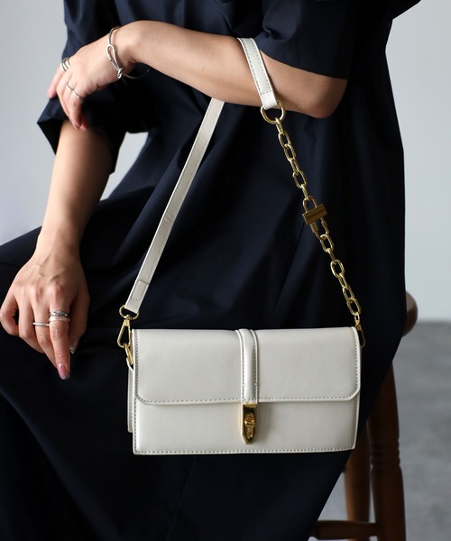 Riberry（リベリー）の「ベルトデザインミニショルダーバッグ（ショルダーバッグ・レディース・ブラウン/ホワイト/ベージュ/ブラック・FREE）」の20枚目の写真