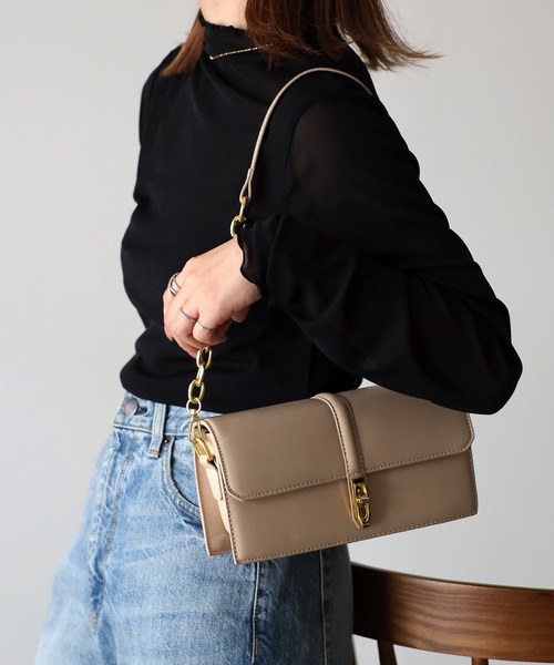 Riberry（リベリー）の「ベルトデザインミニショルダーバッグ（ショルダーバッグ・レディース・ブラウン/ホワイト/ベージュ/ブラック・FREE）」の21枚目の写真