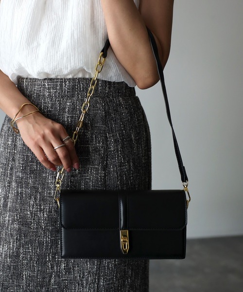 Riberry（リベリー）の「ベルトデザインミニショルダーバッグ（ショルダーバッグ・レディース・ブラウン/ホワイト/ベージュ/ブラック・FREE）」の13枚目の写真