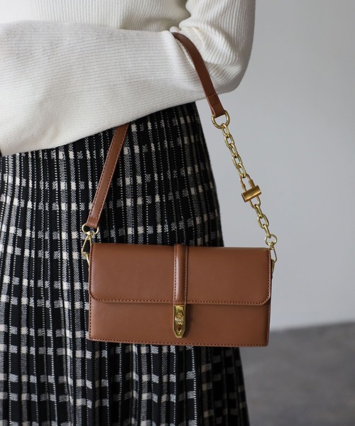 Riberry（リベリー）の「ベルトデザインミニショルダーバッグ（ショルダーバッグ・レディース・ブラウン/ホワイト/ベージュ/ブラック・FREE）」の12枚目の写真