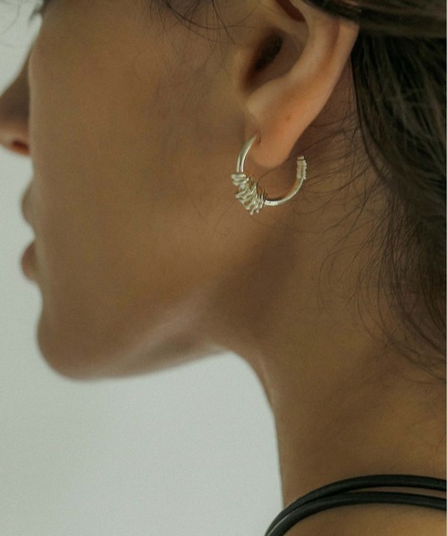 LAPUIS(ラピュイ)Double Coil Hooｐピアス（ピアス（両耳用））｜LAPUIS（ラピュイ）