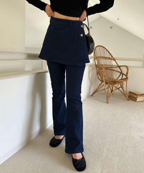 one after another NICE CLAUP(ワンアフターアナザーナイスクラップ)の「スカートセットデニムパンツ/マルチウェイ(デニムパンツ・レディース・ブラック/ネイビー・MEDIUM/SMALL)」の15枚目の写真