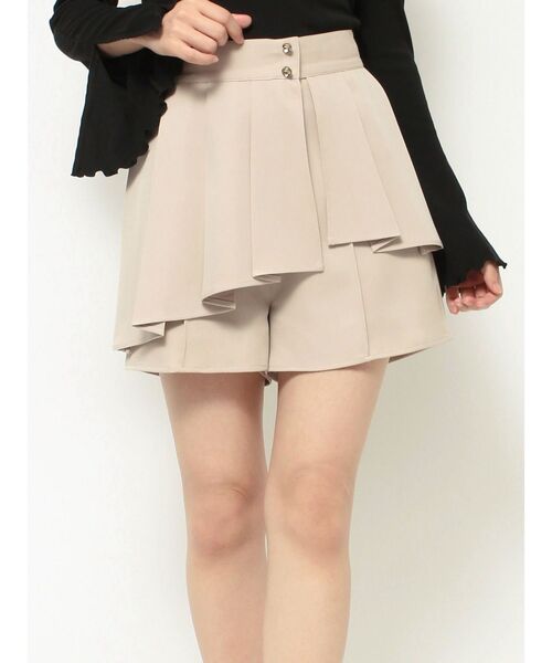 EATME（イートミー）の「ビジューボタン2wayプリーツショートパンツ（その他パンツ・レディース・ベージュ/ブラック・SMALL/MEDIUM）」の20枚目の写真