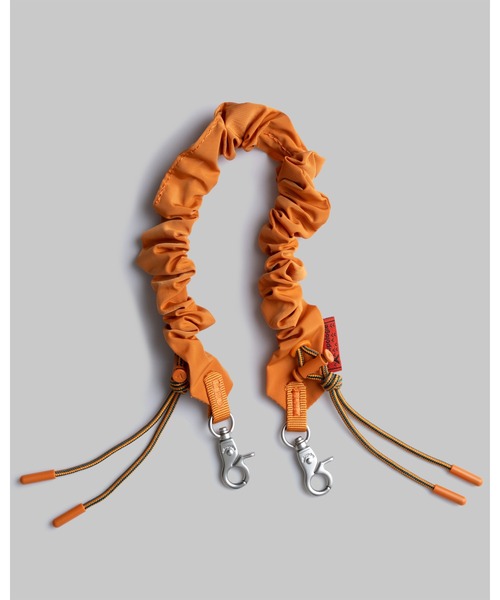 Topologie（トポロジー）の「Bungee Wrist Strap【ストラップ単体】（スマホグッズ・レディース・アーミー/ブルー/ベージュ/ブラック/ホワイト/ブルー系その他/グレー/レッド/モスグリーン/ミント/ピンク/ベージュ系その他/ホワイト系その他/オレンジ・FREE）」の14枚目の写真