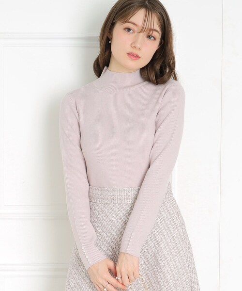 couture brooch（クチュールブローチ）の「◆【吸湿発熱／サステナブル機能糸使用】フェイクパールリブニット（ニット/セーター・レディース・オフホワイト/ピンク系/ブラック/レッド系1/ライトグレー/ピンク・42/38/36）」の17枚目の写真