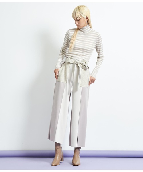 Settimissimo（セッティミッシモ）の「ピッチ変化ボーダータートルニット（ニット/セーター・レディース・グレイッシュベージュ/オフホワイト/ブラック・FREE）」の13枚目の写真