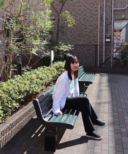 ONE DAY KMC （ワンデイケーエムシー）の「DEPROID / DEPROID×ushichan Cluster amaryllis girl L/S Tee（Tシャツ/カットソー・メンズ・ホワイト・FREE）」の3枚目の写真