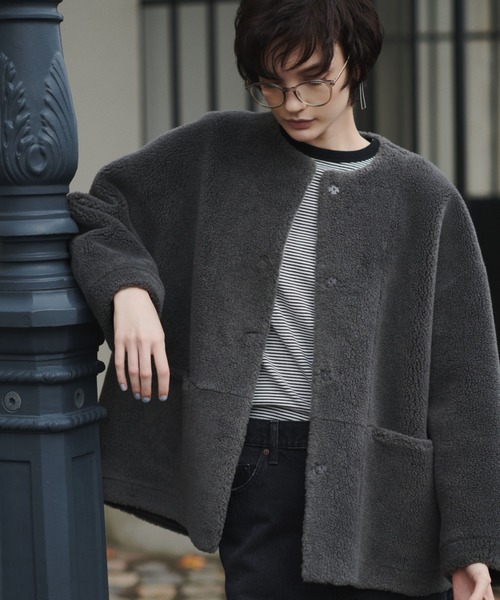 Mila Owen(ミラオーウェン)の「コンパクトロングスリーブプルオーバー(Tシャツ/カットソー・レディース・チャコールグレー/ホワイト/その他・0/1)」の18枚目の写真