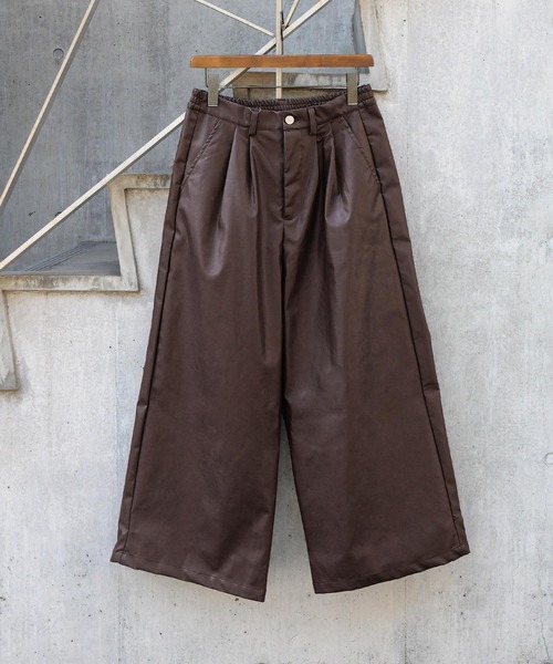 【セール】2タックPUレザーワイドフレア袴パンツ / ダブルタック PUレザーワイドフレアパンツ【セットアップ対応】（スラックス）｜Nilway（ニルウェイ）