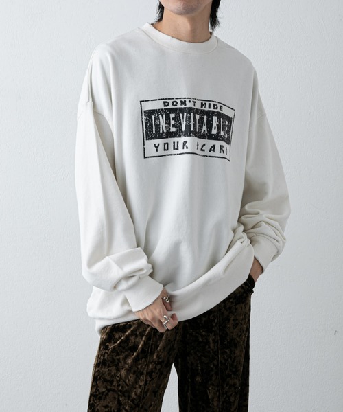 COLONY 2139（コロニートゥーワンスリーナイン）の「ピグメントダメージ裏毛クルー（BOX）（スウェット・メンズ・レッド/アイボリー/ブラック・LARGE/MEDIUM）」の6枚目の写真