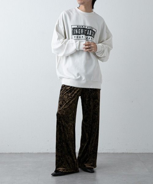 COLONY 2139（コロニートゥーワンスリーナイン）の「ピグメントダメージ裏毛クルー（BOX）（スウェット・メンズ・レッド/アイボリー/ブラック・LARGE/MEDIUM）」の22枚目の写真