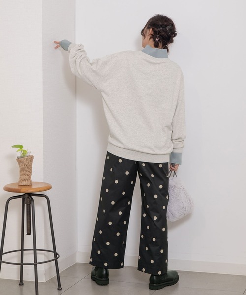 POU DOU DOU（プードゥドゥ）の「ハイネックニット裏毛プルオーバー（スウェット・レディース・ピンク/オートミール/ネイビー・3）」の16枚目の写真