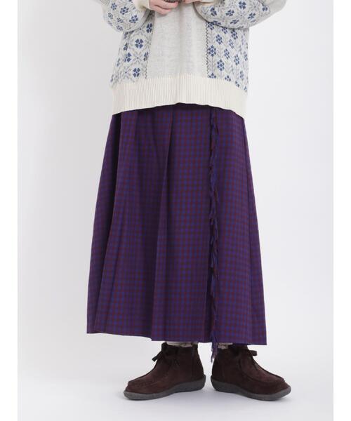 Samansa Mos2(サマンサ モスモス)の「【帯電防止】フリンジプリーツスカート(スカート・レディース・パープル/チャコールグレー/レッド/グリーン・F)」の1枚目の写真