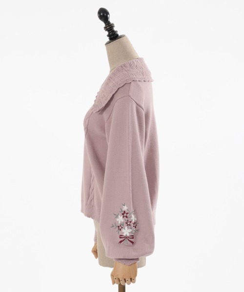 axes femme POETIQUE(アクシーズファムポエティック)の「フラワー刺繍ニットプルオーバー(ニット/セーター・レディース・ピンク/キナリ/グリーン・MEDIUM)」の5枚目の写真