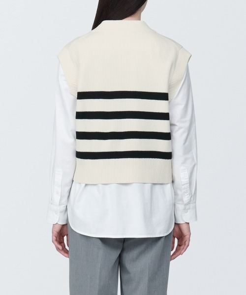 無印良品(ムジルシリョウヒン)の「婦人 洗える畦編みショート丈Vネックベスト(ベスト・レディース・ホワイト系3/オートミール/ブラック/ブラック系・XS/M/S/XL/L)」の7枚目の写真