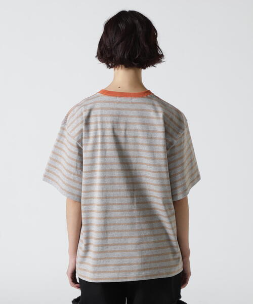 soglia(ソリア)の「SOGLIA/ソリア OPEN END BORDER TEE リンガーボーダーT(Tシャツ/カットソー・レディース・キナリ/レッド/グレー・1)」の12枚目の写真