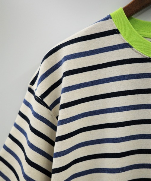 soglia(ソリア)の「SOGLIA/ソリア OPEN END BORDER TEE リンガーボーダーT(Tシャツ/カットソー・レディース・キナリ/レッド/グレー・1)」の9枚目の写真