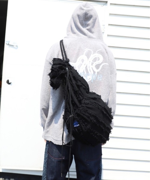 人気[SSERPE] SURFING VAGABOND BAG ジムサック ナップサック SSERPE（セルぺ）の「韓国ブランド SSERPE セルペ SURFING