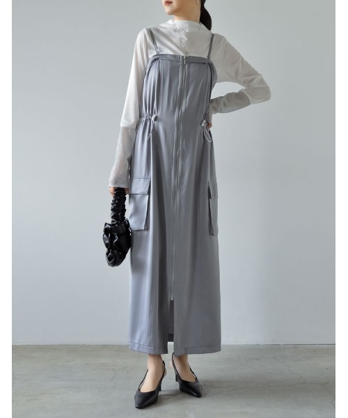 Re:EDIT（リエディ）の「[2024SS COLLECTION][低身長サイズ有]2WAYサテンフロントジップキャミワンピース（ワンピース・レディース・ホワイト/ブラック/グレー/モカ・SHORT/MEDIUM/LARGE）」の17枚目の写真