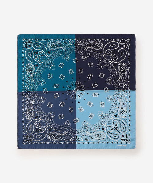 Fratelli Luigi（フラテッリルイージ）の「Fratelli Luigi | シルクスカーフ ペイズリー（バンダナ/スカーフ・レディース・ベージュ系その他/ブルー系その他・ONE）」の6枚目の写真