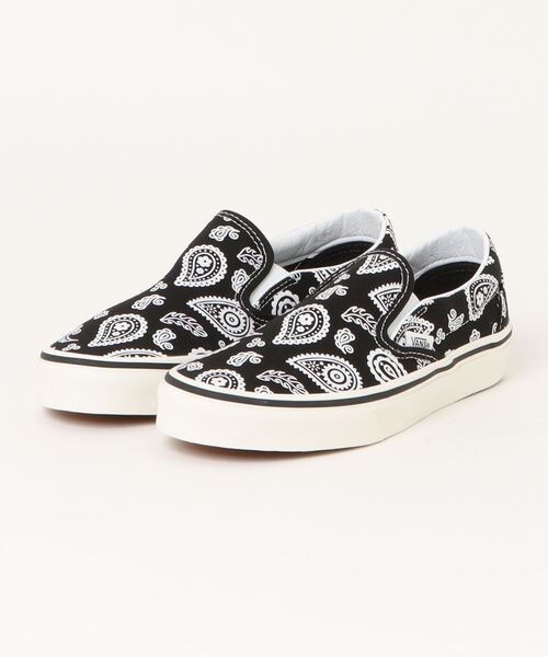 VANS(バンズ)の「VANS ヴァンズ CLASSIC SLIP-ON クラシックスリッポン VN0009Q7BMA PAISLEY BLACK(スリッポン・メンズ・ブラック・4h/5/5h/6/6h/7/7h/8/8h/9/9h/10/10h/11/12/4)」の1枚目の写真