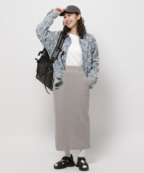 niko and...（ニコアンド）の「セルフカットリブスリットスカート（スカート・レディース・ライトブルー/ライトグレー/チャコール/ライトグリーン・LARGE/MEDIUM）」の6枚目の写真