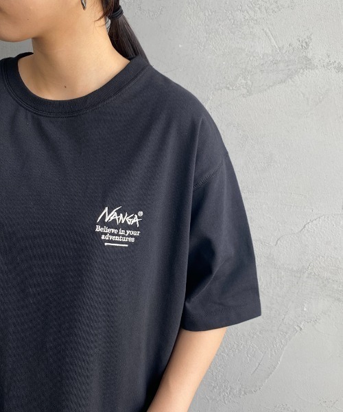 NANGA（ナンガ）の「[NANGA/ナンガ] 別注 ヒストリーロゴ バックプリントTシャツ（Tシャツ/カットソー・レディース・ブラック/ホワイト・S/XL/L/M）」の21枚目の写真