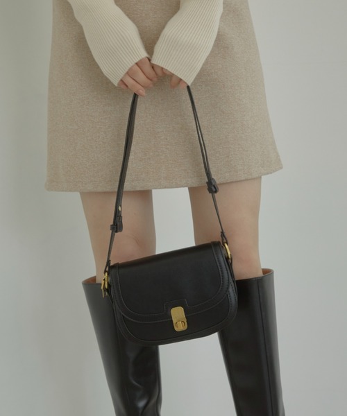ACYM(アシーム)の「Vintage coron shoulder バッグ(ショルダーバッグ・レディース・ブラウン/アイボリー/ブラック・FREE)」の18枚目の写真