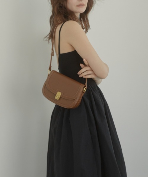 ACYM(アシーム)の「Vintage coron shoulder バッグ(ショルダーバッグ・レディース・ブラウン/アイボリー/ブラック・FREE)」の22枚目の写真