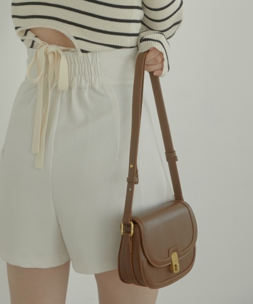 ACYM(アシーム)の「Vintage coron shoulder バッグ(ショルダーバッグ・レディース・ブラウン/アイボリー/ブラック・FREE)」の21枚目の写真