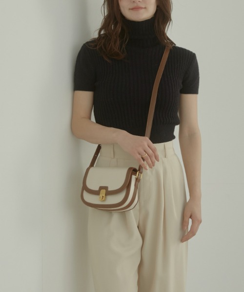 ACYM(アシーム)の「Vintage coron shoulder バッグ(ショルダーバッグ・レディース・ブラウン/アイボリー/ブラック・FREE)」の17枚目の写真