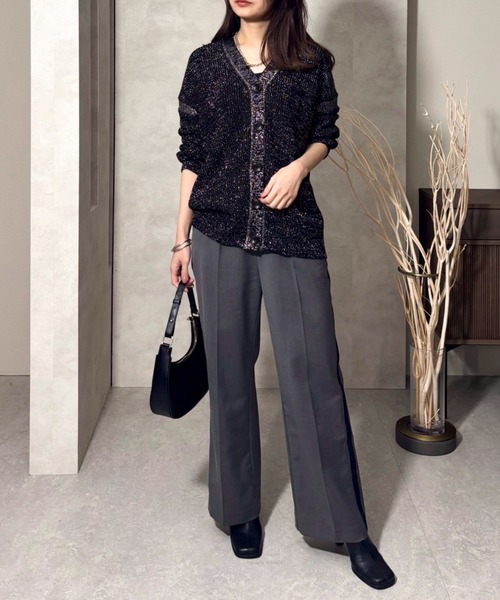 LADYMADE（レディメイド）の「バイカラーラメニットカーディガン（カーディガン/ボレロ・レディース・ホワイト/グレイッシュベージュ/ブラック・FREE）」の4枚目の写真