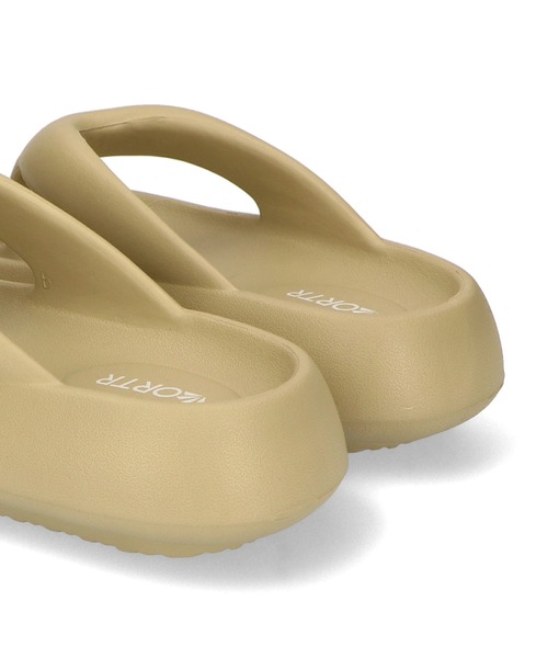 ORiental TRaffic(オリエンタルトラフィック)の「パデットトングサンダル /OT3219(サンダル・レディース・ブラック/ホワイト/モカ・S/M/L/LL/22.5cm)」の9枚目の写真