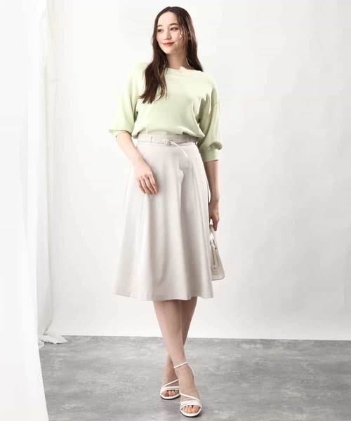 OFUON le MK（オフオンルエムケー）の「ベーシックストレッチフレアースカート/洗える（スカート・レディース・ブルー/ベージュ/ネイビー・40/38/36）」の10枚目の写真