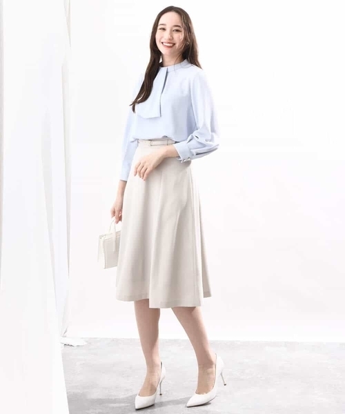 OFUON le MK（オフオンルエムケー）の「ベーシックストレッチフレアースカート/洗える（スカート・レディース・ブルー/ベージュ/ネイビー・40/38/36）」の18枚目の写真